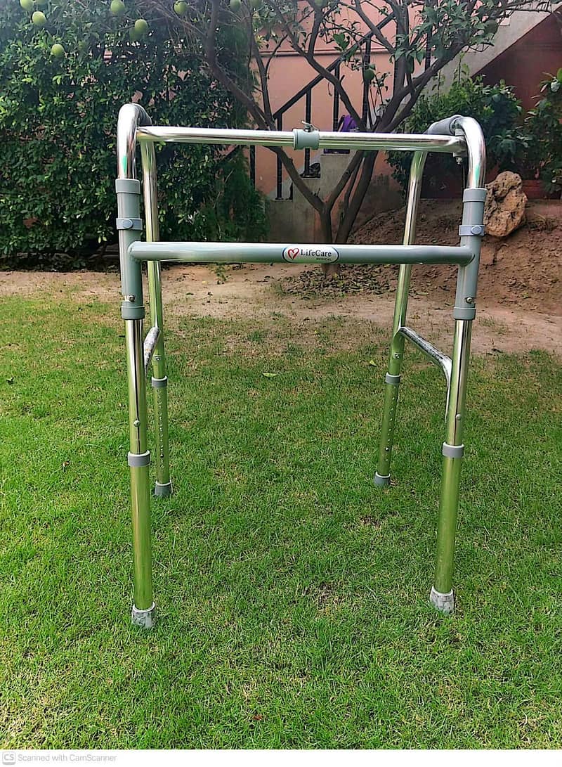commode chair and walker 2