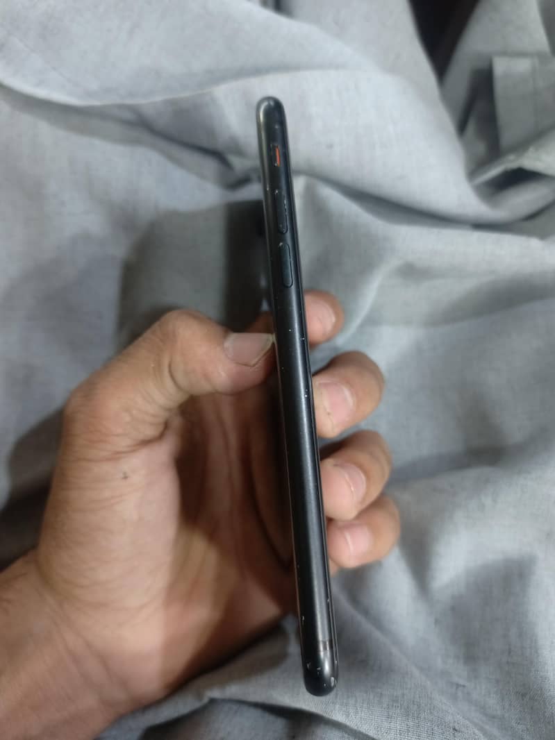 Apple iPhone SE 4