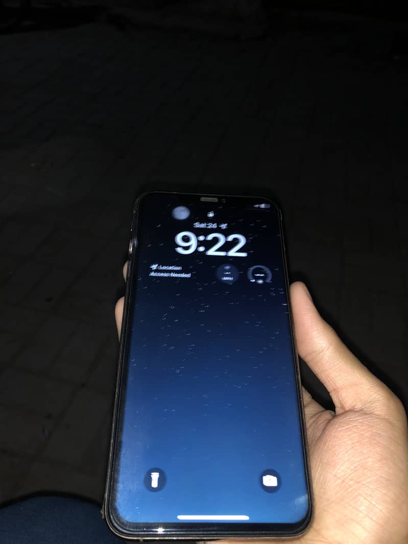 Apple iPhone XS Max 2