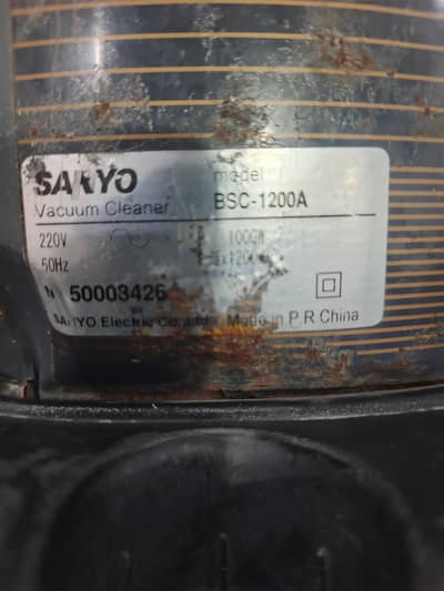 Sanyo  Vacuum cleaner 1200W