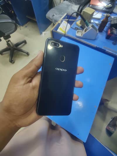 OPPO A5s