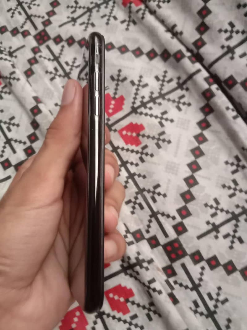 Apple iPhone X 9