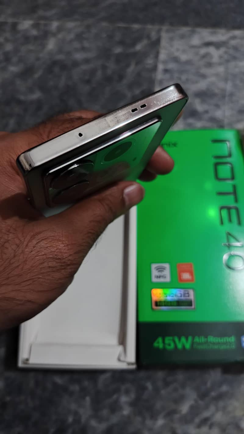 Infinix Note 40 5