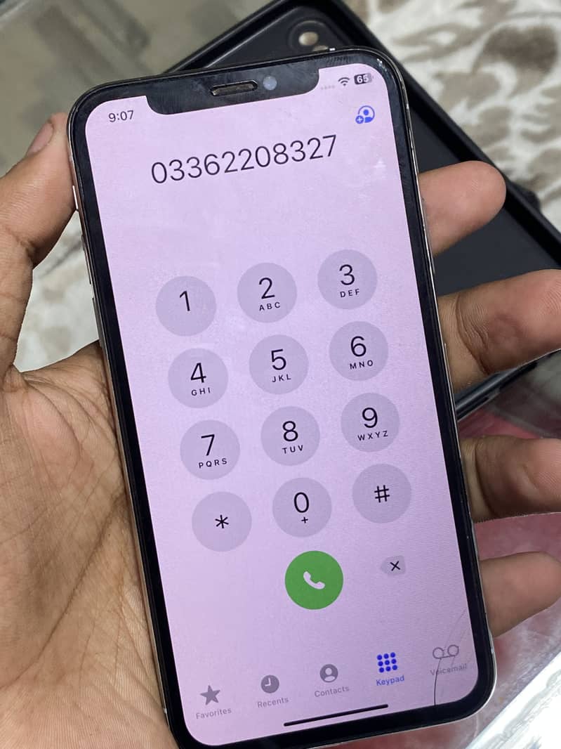 Apple iPhone XS 5