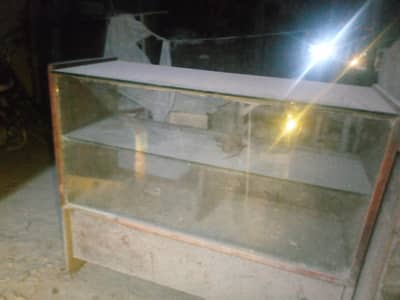 Glass Counter Showcase For Sale (Good Condition)