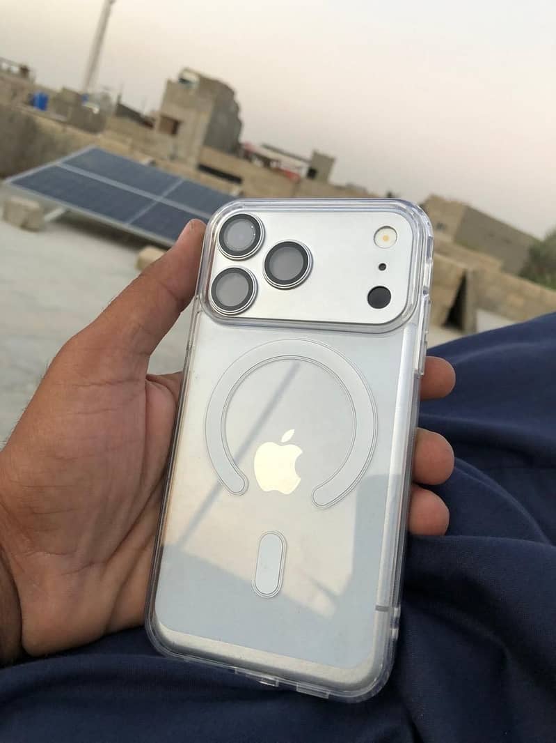 Apple iPhone XR 4