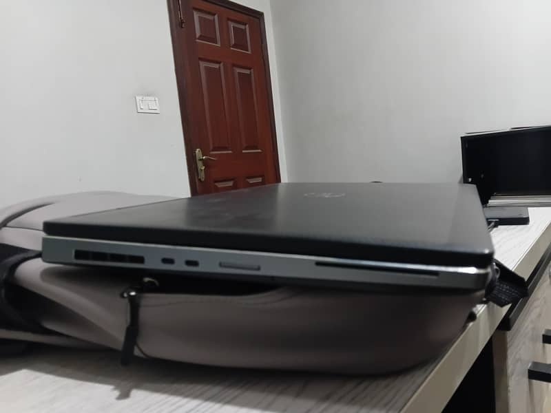 Dell 7730 model 1