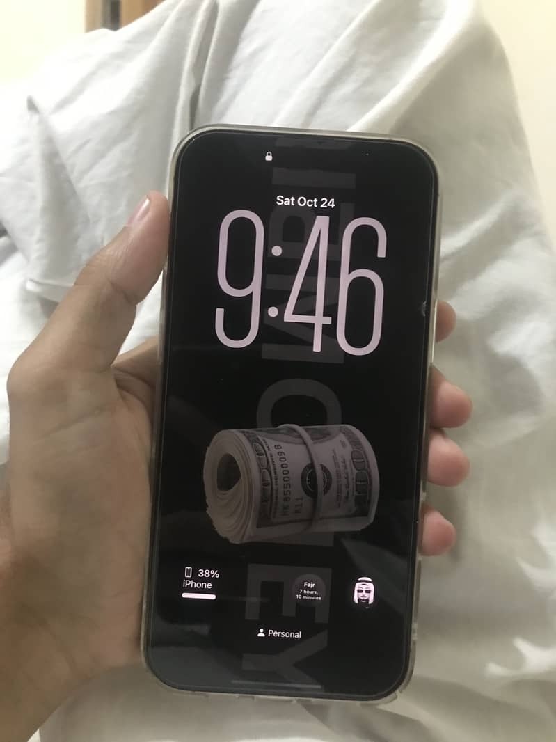 Apple iPhone 16 Pro Max 1