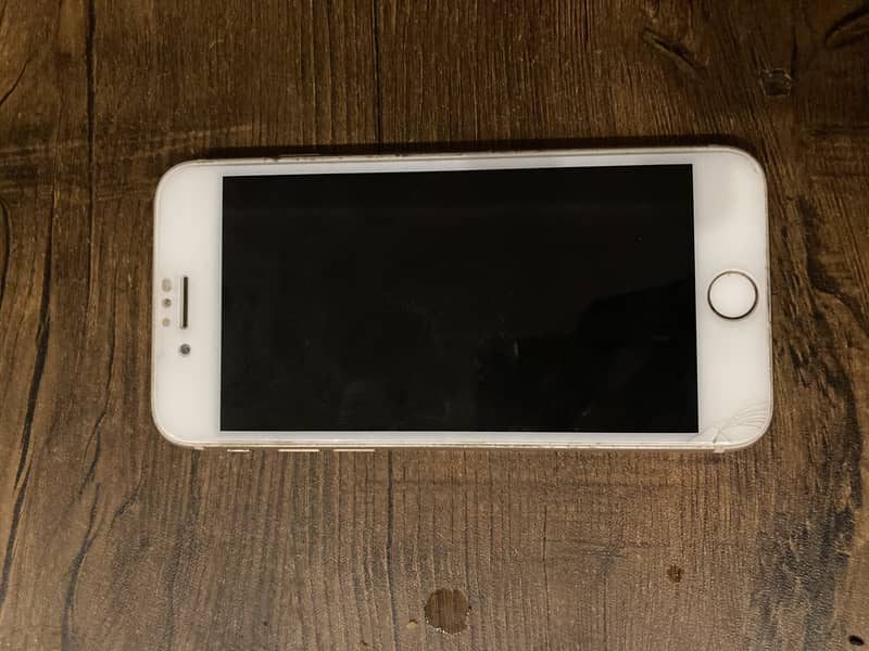 Apple iPhone 8 1