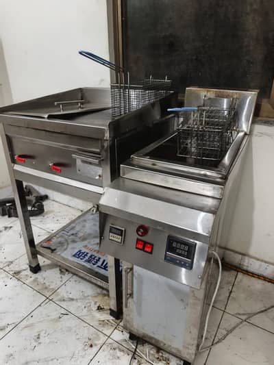 Commercial Fryer, Hot plate and Cheff Working Table