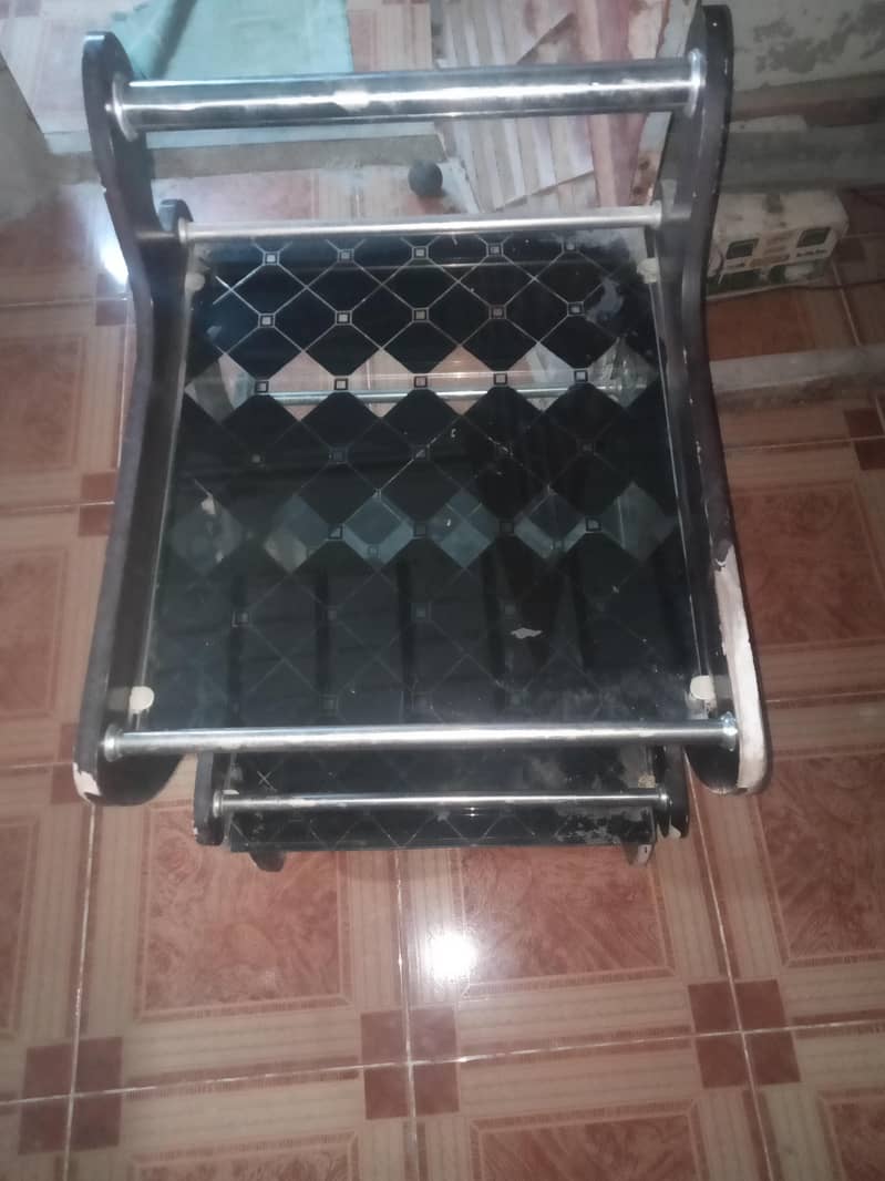 Tea trolley 1