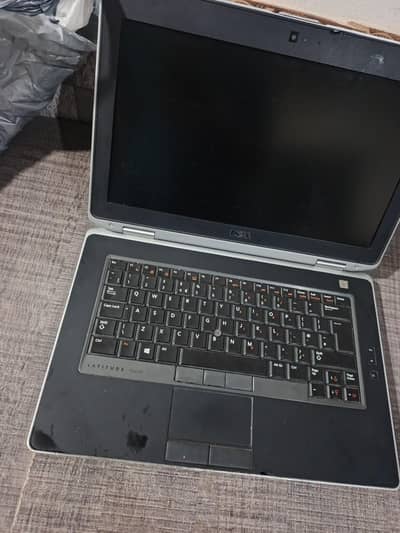 Dell i5 3rd G Laptop 128gb ssd / 8 gb Ram