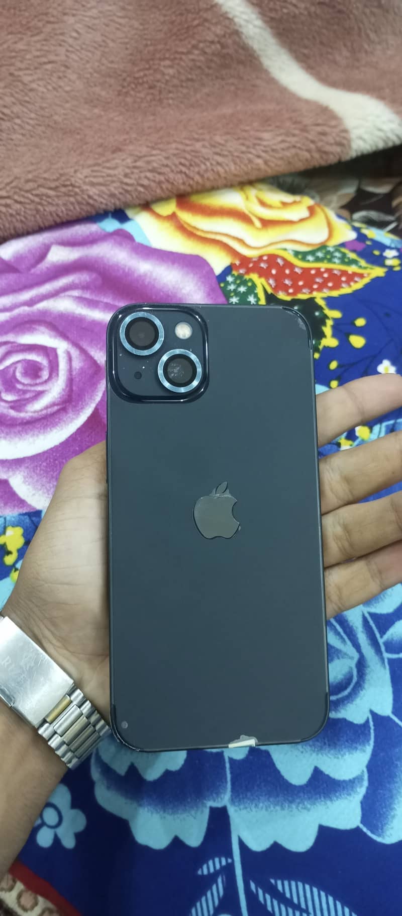 Apple iPhone 13 0