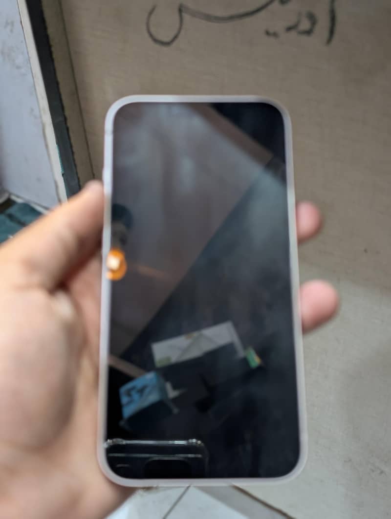 Apple iPhone 13 3