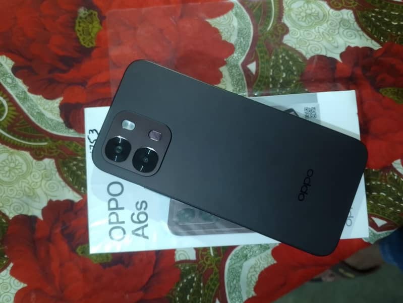 OPPO A6s 6
