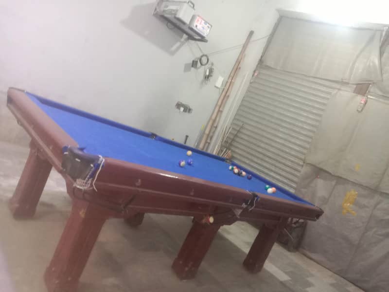 billiard table 3