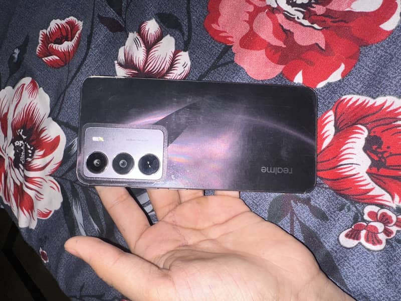 Realme C75 5