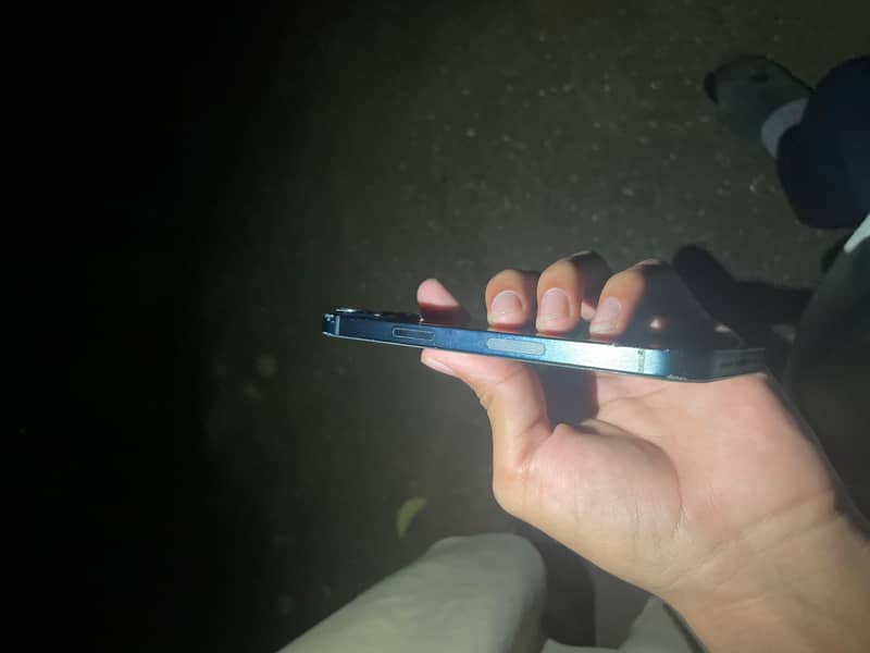 iphone 13 non-pta 3