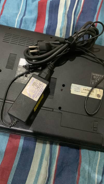 Acre aspire 5750 Core i3 2nd Gen 4GB RAM Battery dead Good condition