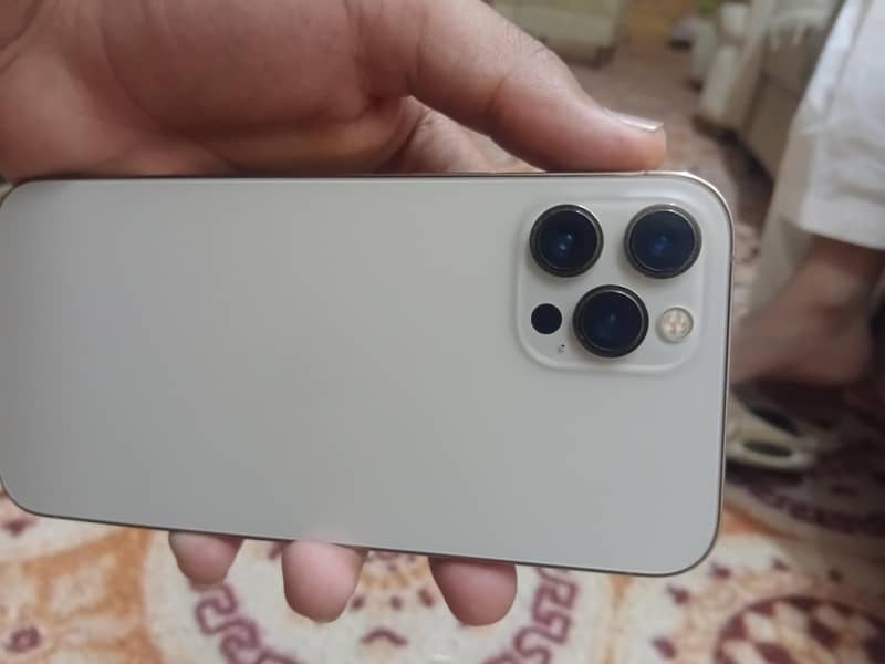 Apple iPhone 12 Pro Max 0