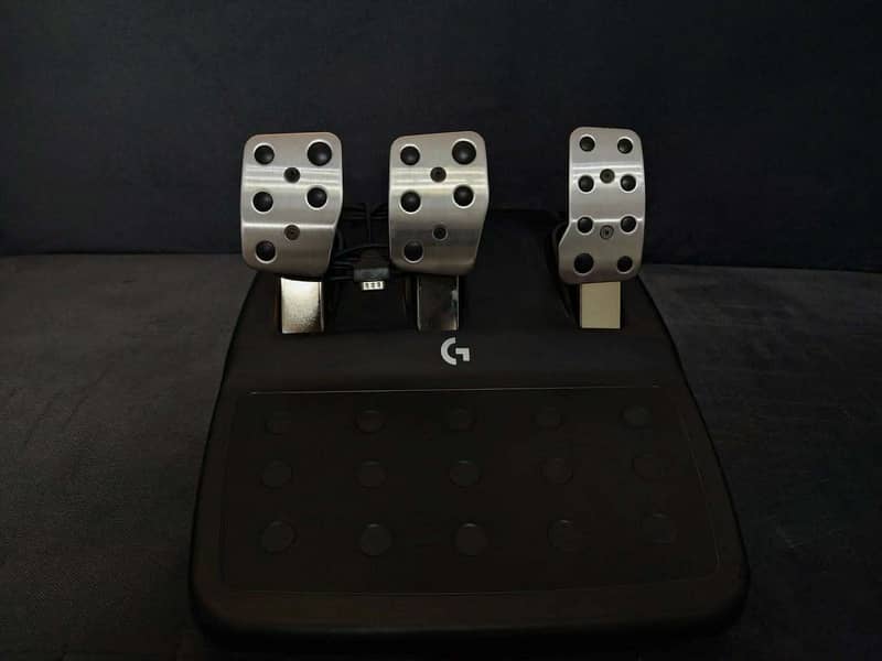 Logitech G923 1