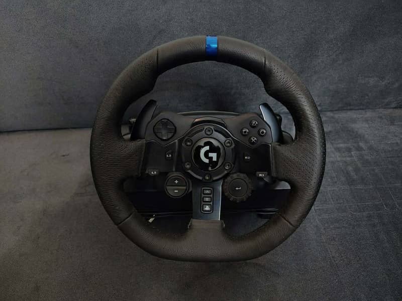 Logitech G923 5