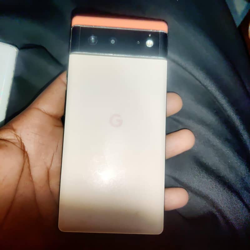 Google Pixel 6 0