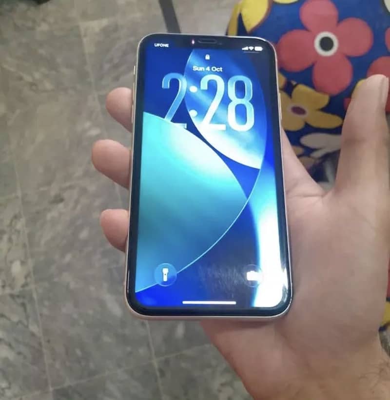 Apple iPhone 11 2