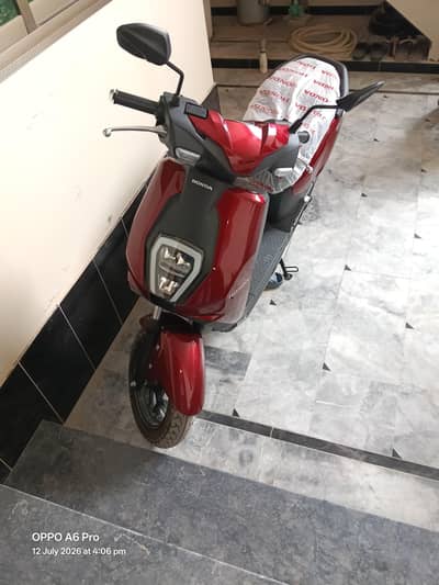 HONDA ICON e