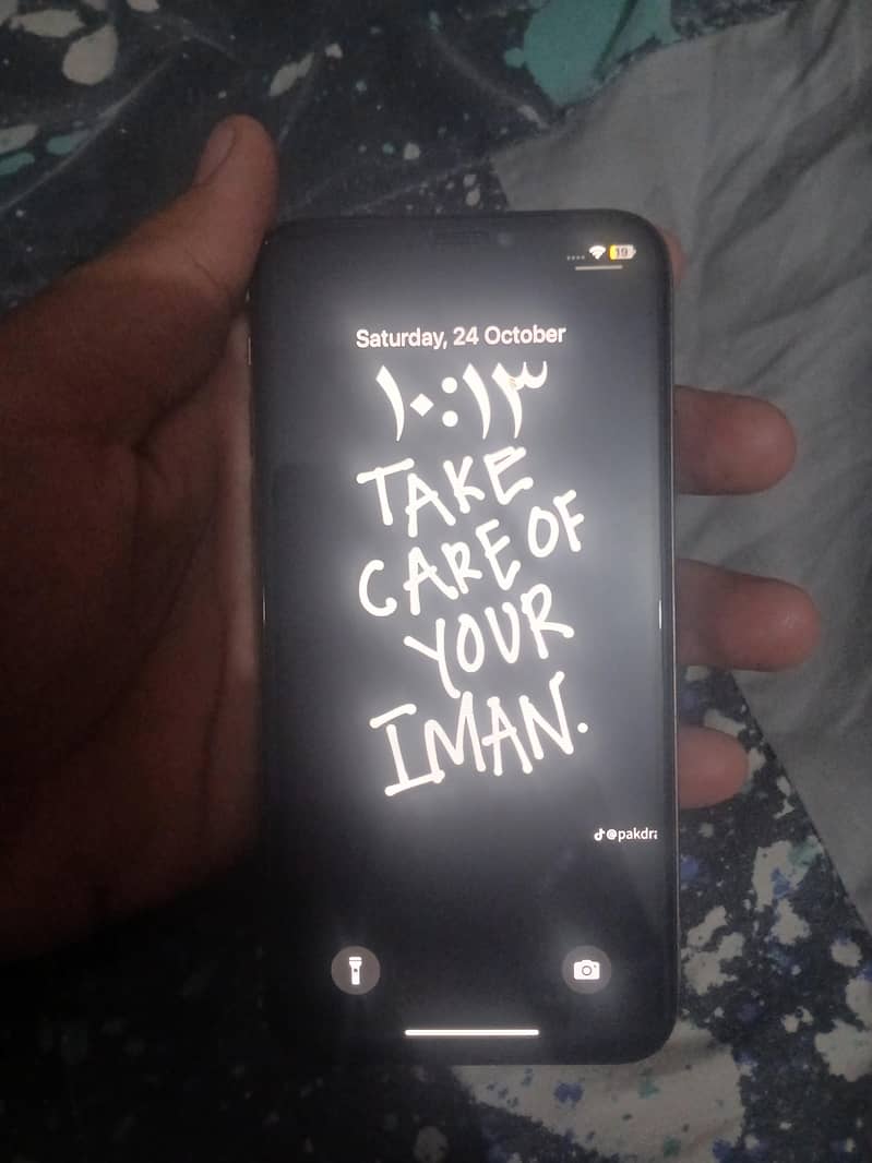 iphone xs 1
