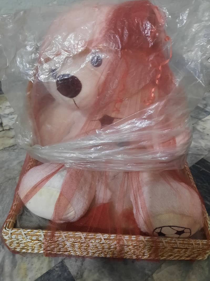 Teady bear with basket 1