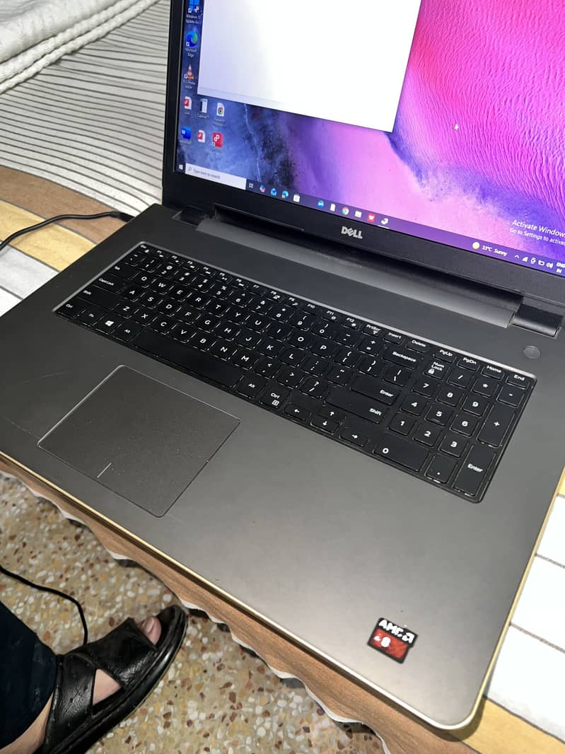 Dell 2