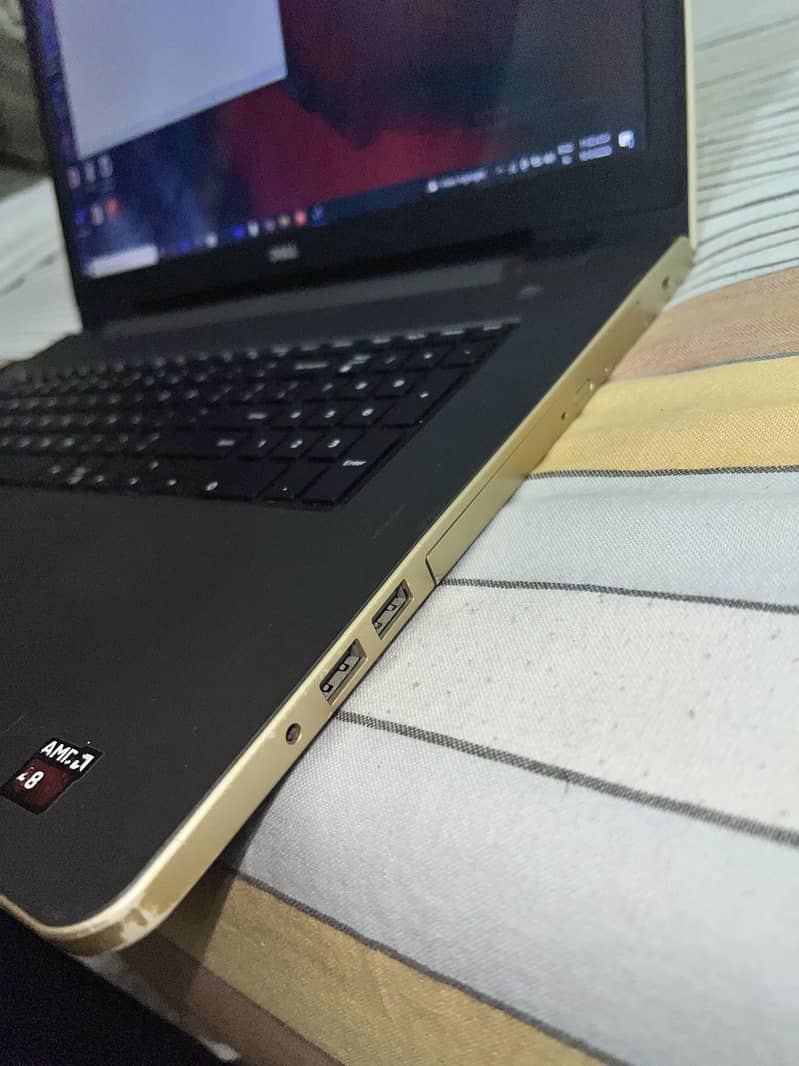Dell 3