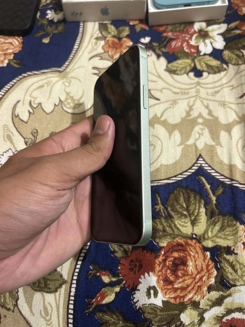 iPhone 12 1