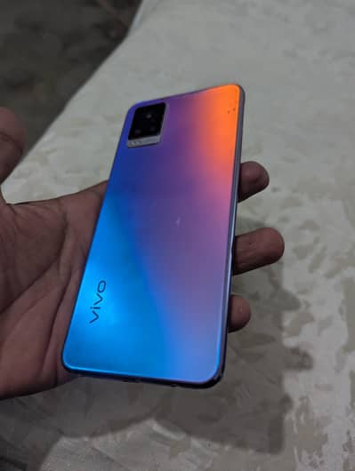 Vivo V20