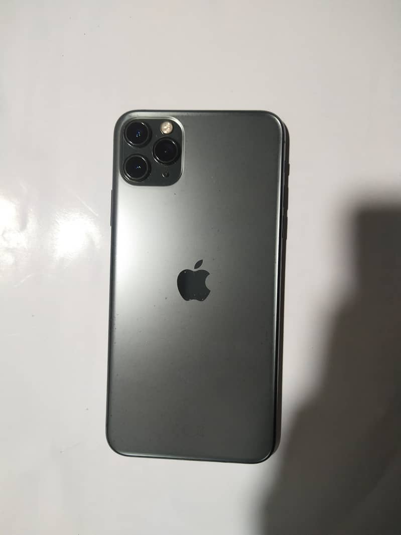 Apple iPhone 11 Pro Max 2