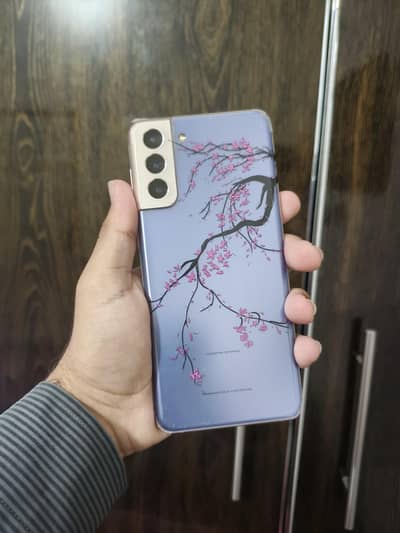 Samsung Mobile S21 Plus (Demo Unit). Lush & Scratchless Condition.