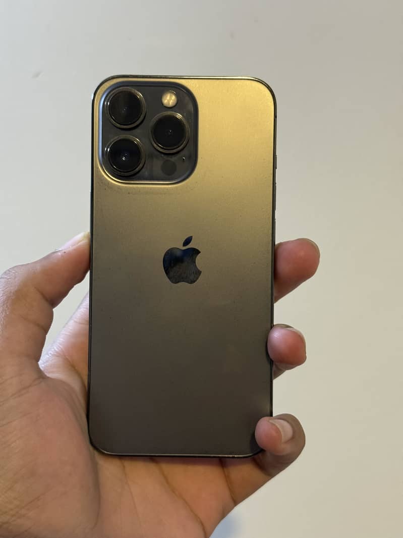 Apple iPhone 13 Pro 6