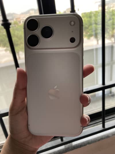 Apple iPhone 17 Pro Max