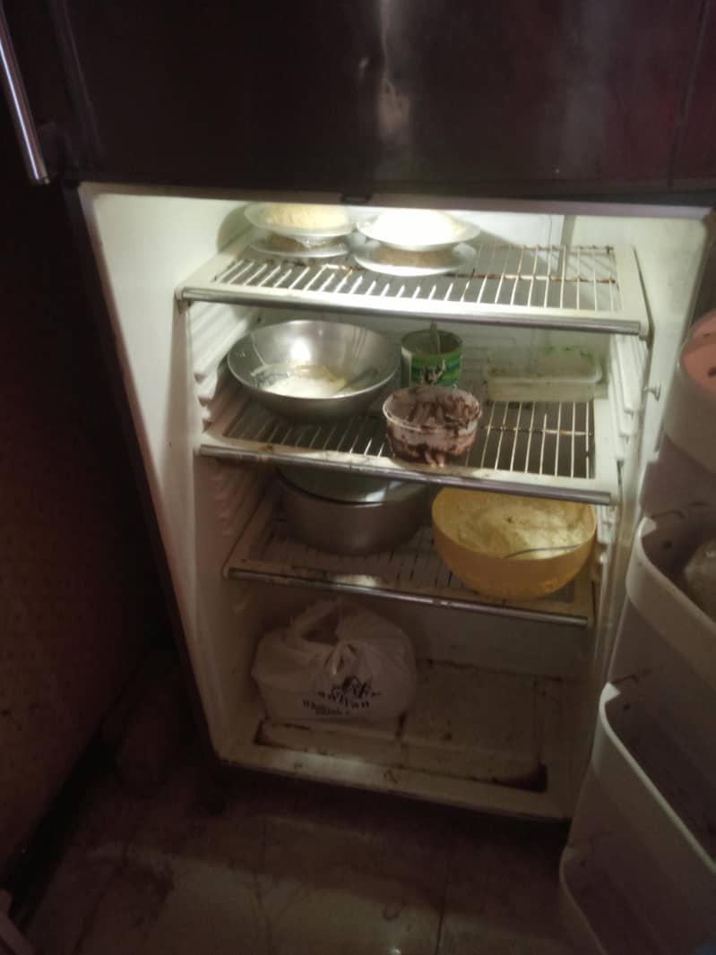 Refrigerator 1