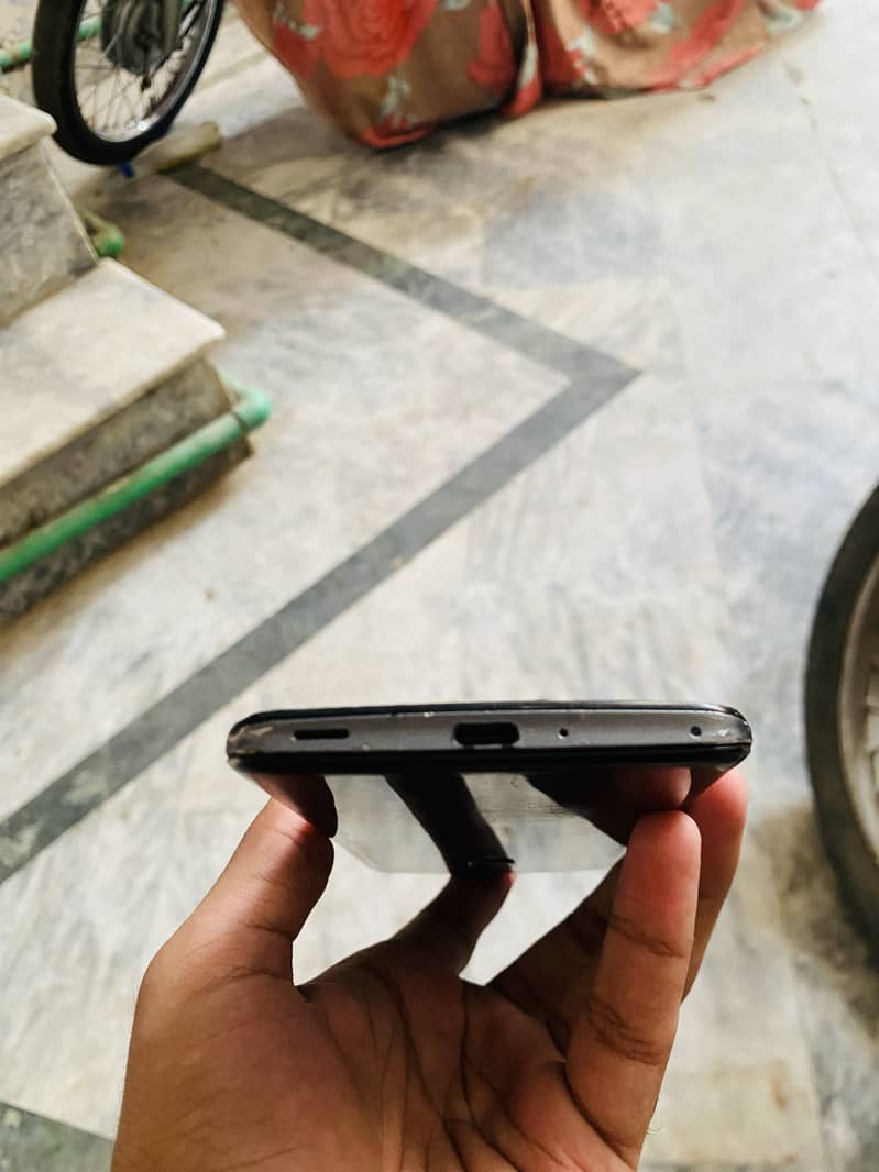 Sharp Aquos Zero 2 8/256gb 4