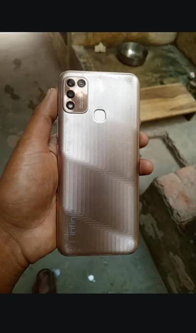 Infinix Hot 11 Play