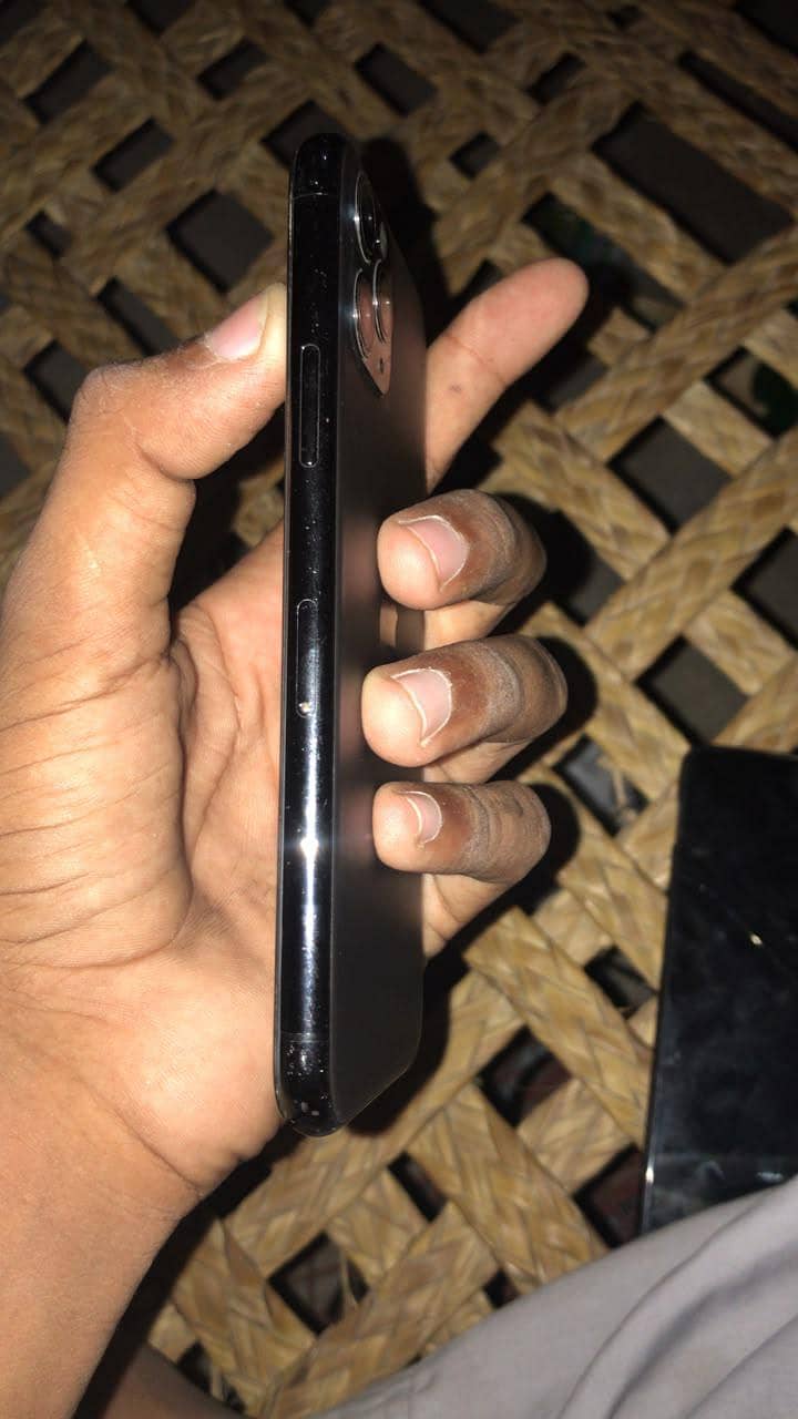 iphone. 11pro 2