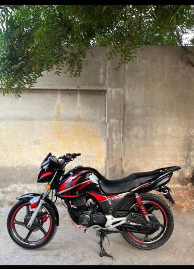 honda cb150f new condition