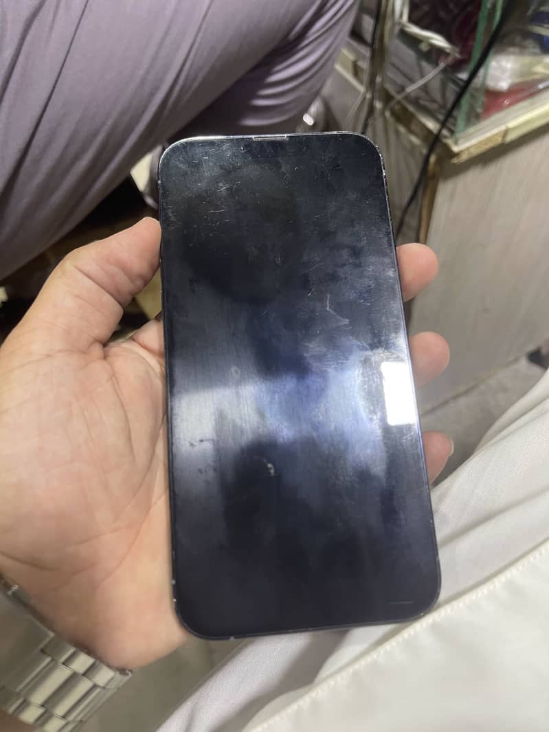 Apple iPhone 13 Pro Max 7