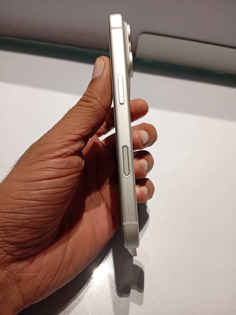 Apple iPhone 17 Pro 5