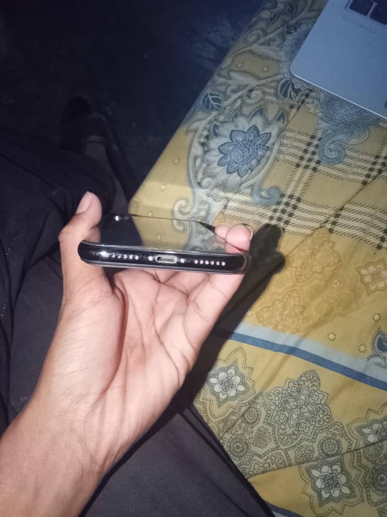 Apple iPhone X 1