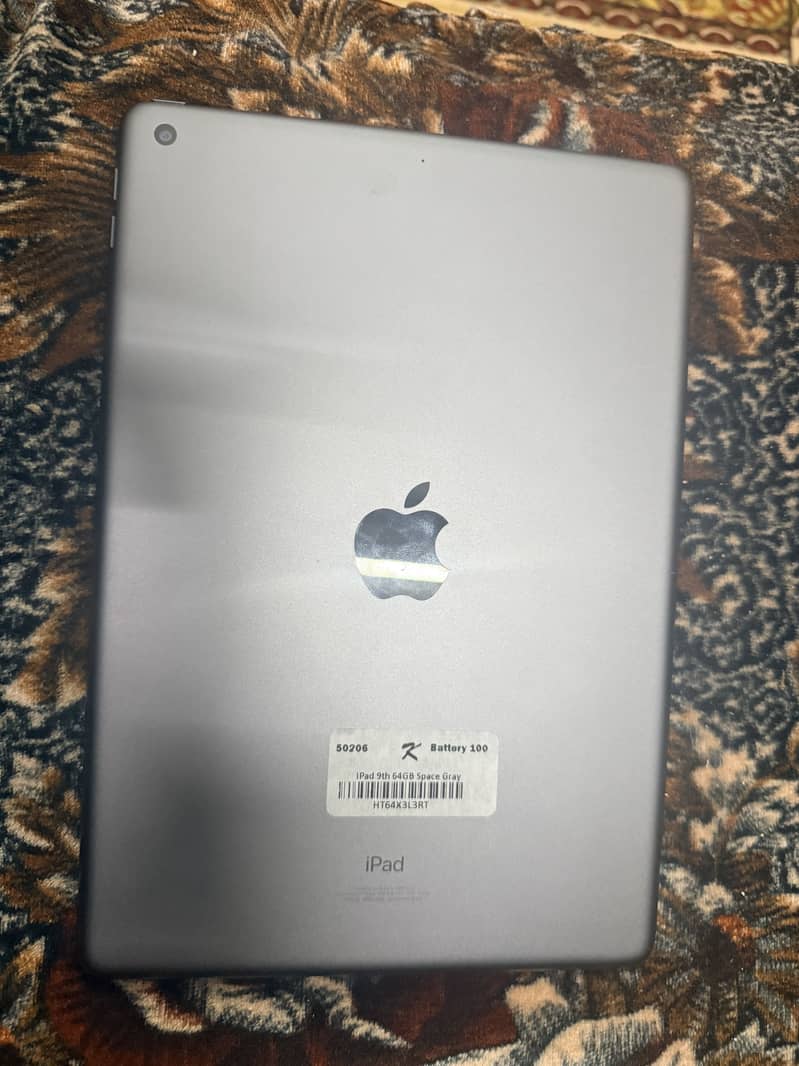 iPad 9th generation 64gb 3