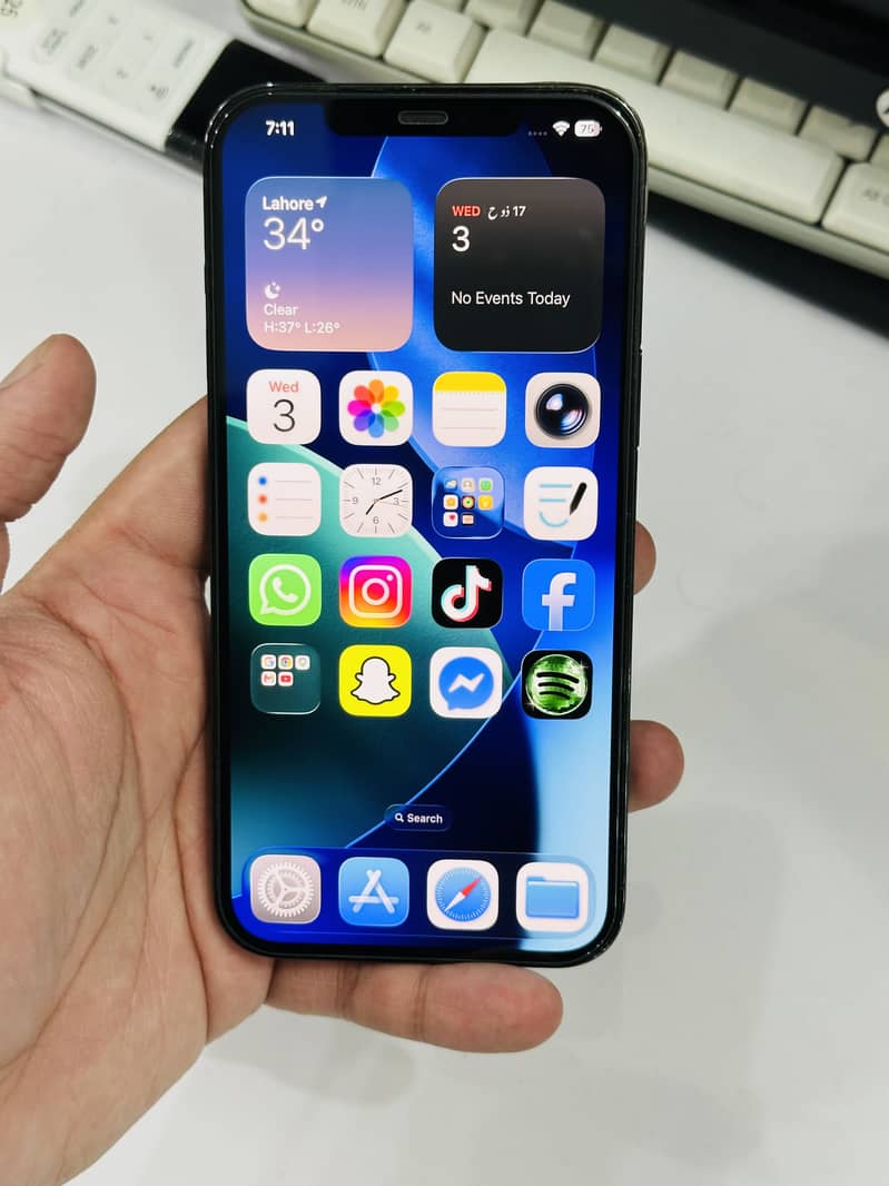 Apple iPhone 12 Pro Max 0