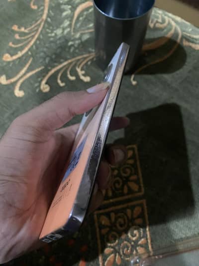OPPO Reno12 F